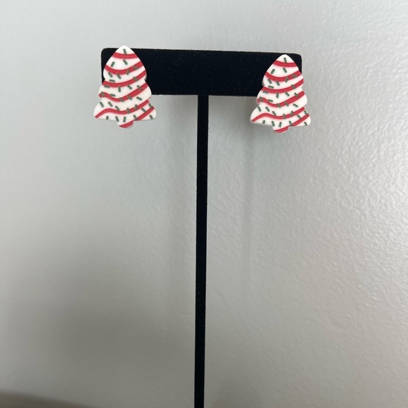 Jewelry - Little Debbie tree earrings • NWT